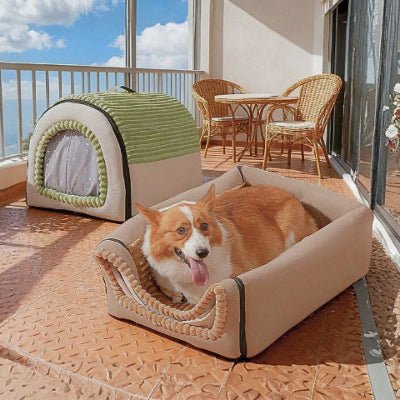 Corgi allongé sur une niche d'intérieur pour chien Veluna convertible marron