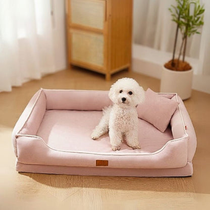 bichon frisé assis dans lit pour chien résistant holar