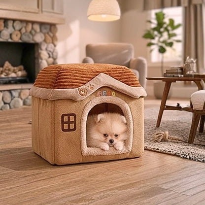Spitz nain allongé dans une niche pour chien intérieur Cachou marron
