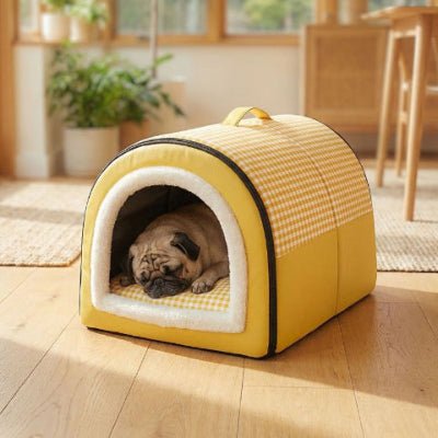 carlin endormi dans niche pour chien intérieur ventalix jaune lavable en machine