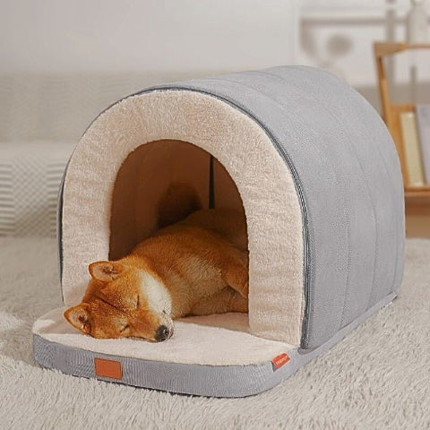 shiba inu endormi dans niche pour chien interieur grise cosynid